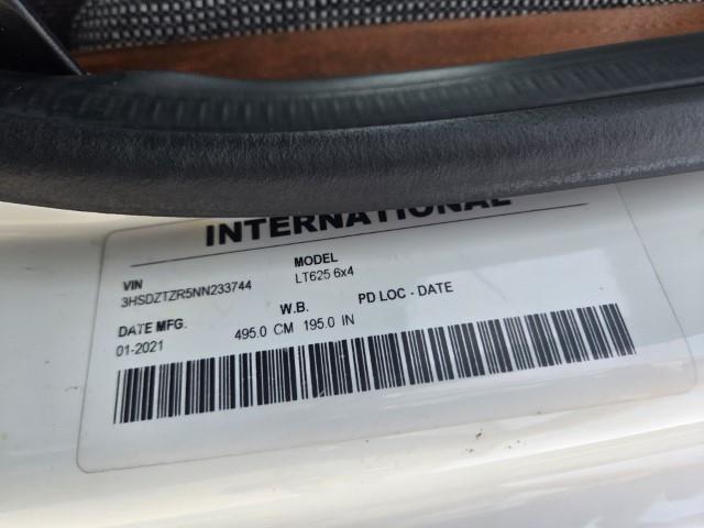2022 International LT625-18