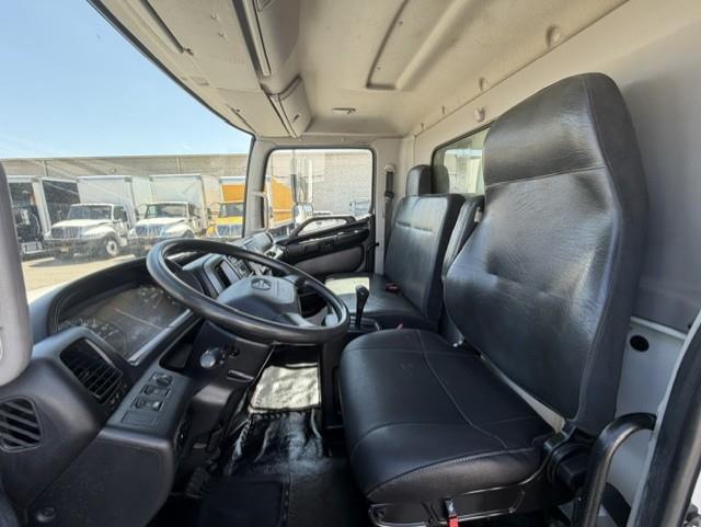 2020 Hino 268A-9
