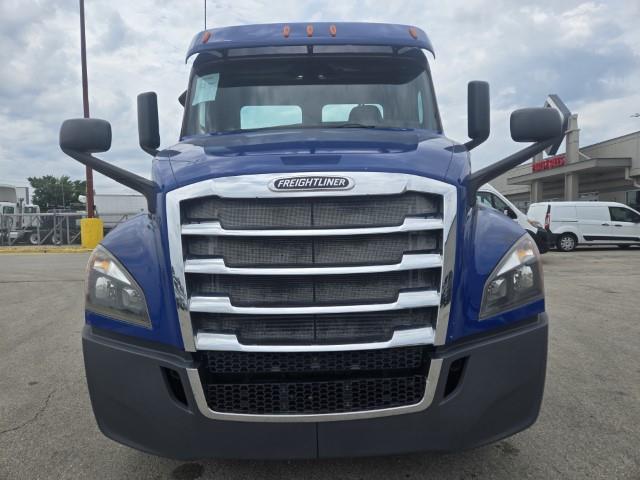2019 Freightliner Cascadia-1