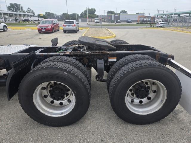 2019 Freightliner Cascadia-15