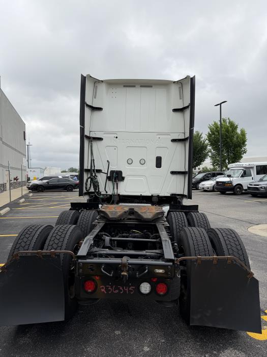 2023 International LT625-2