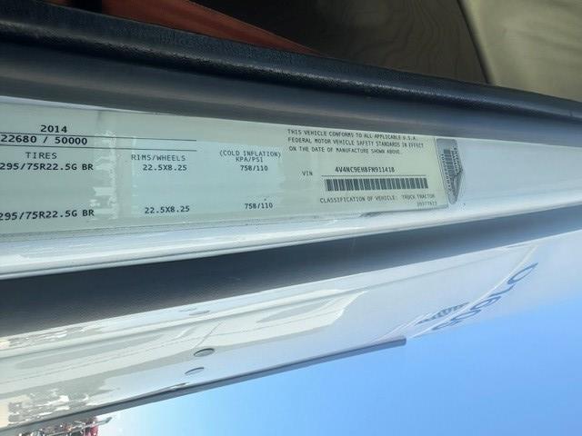 2015 Volvo VNL300-9