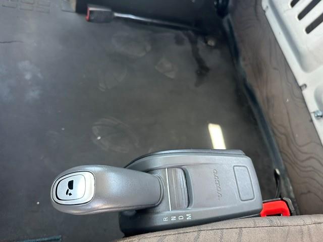 2015 Volvo VNL300-10