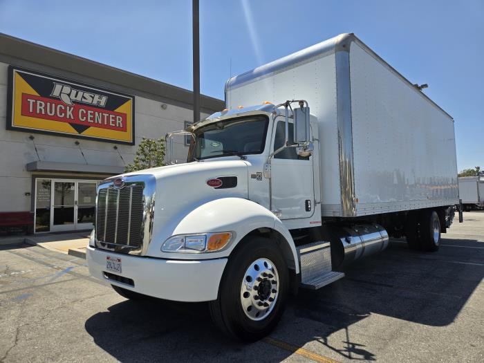 2019 Peterbilt 337-0