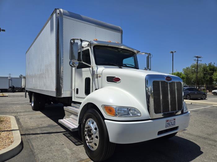 2019 Peterbilt 337-7
