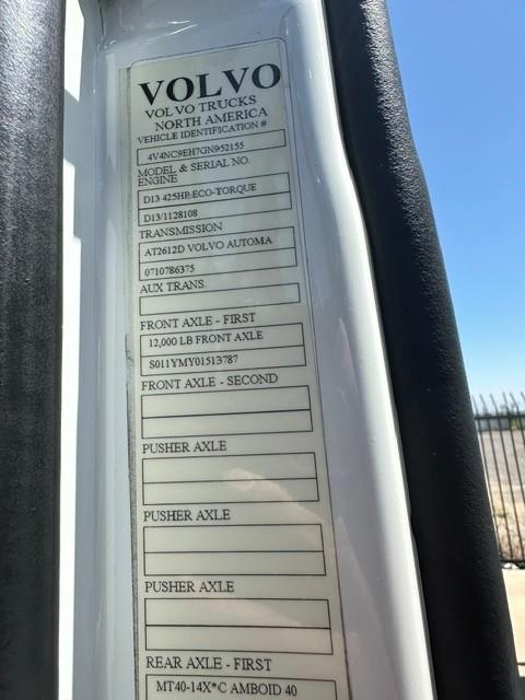 2016 Volvo VNL300-6