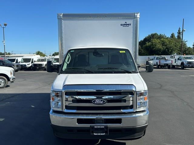 2027 Ford E-350-2