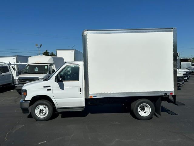 2027 Ford E-350-6
