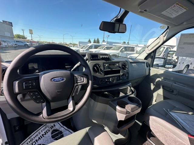 2027 Ford E-350-10