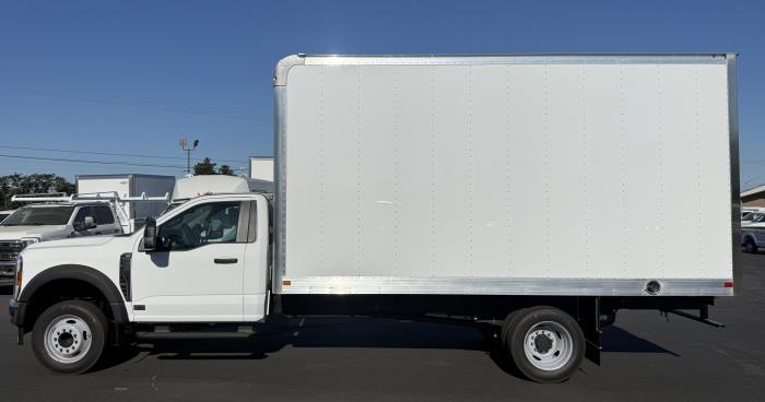 2026 Ford F-550-1