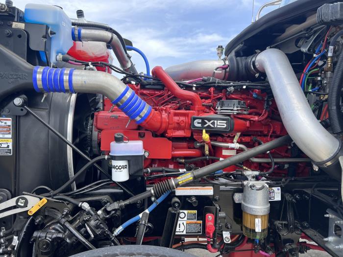 2026 Peterbilt 589-12