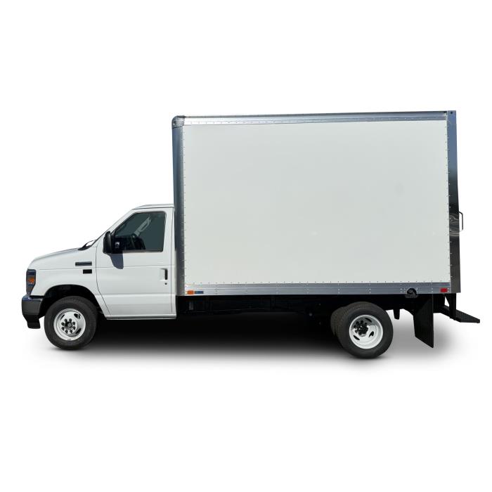 2027 Ford E-450-0