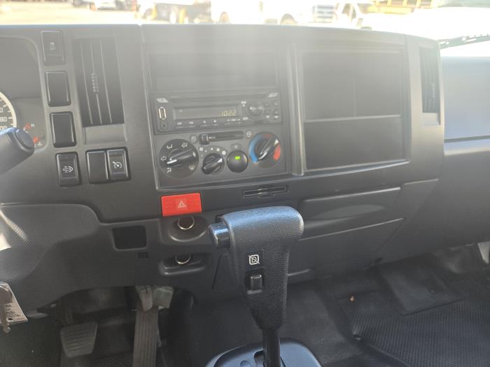 2023 Isuzu NRR-14