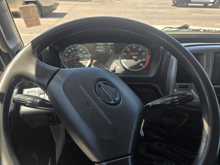 2020 Hino 268A-2