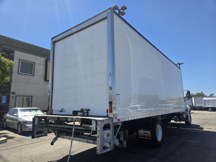 2020 Hino 268A-7