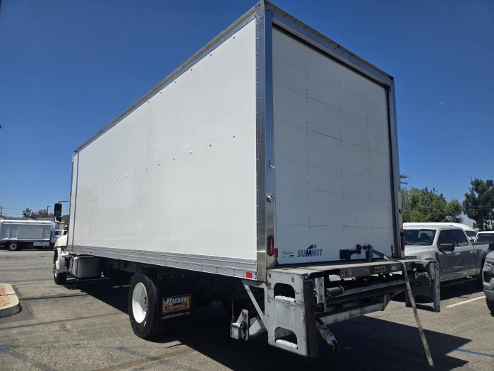 2020 Hino 268A-8