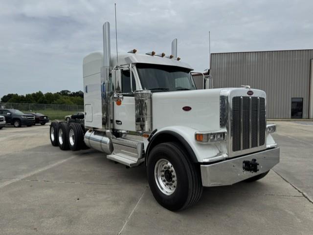 2027 Peterbilt 589-8