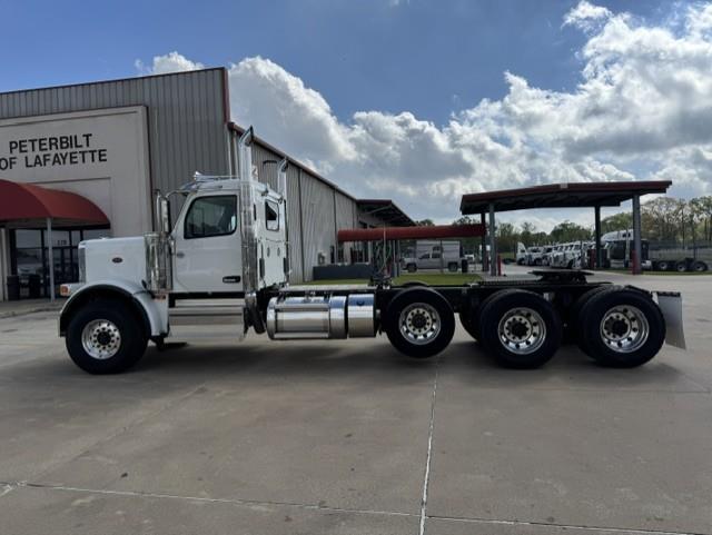 2026 Peterbilt 589-1