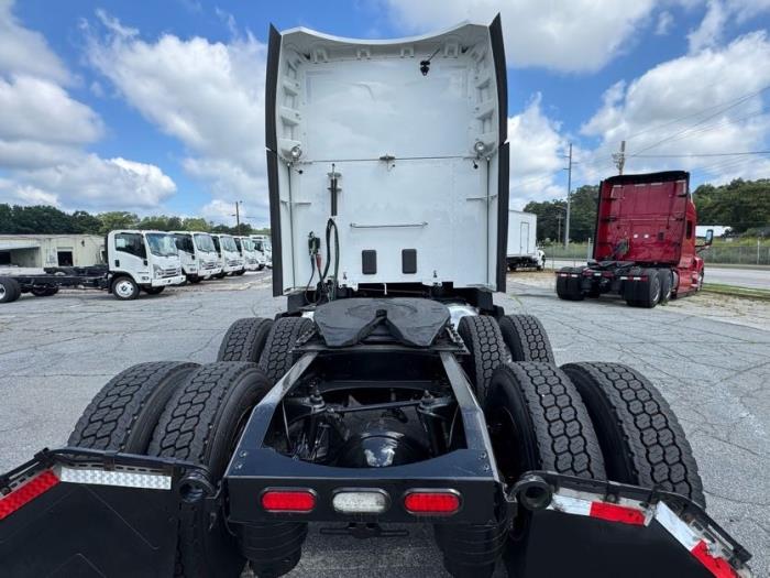 2022 Peterbilt 579-4