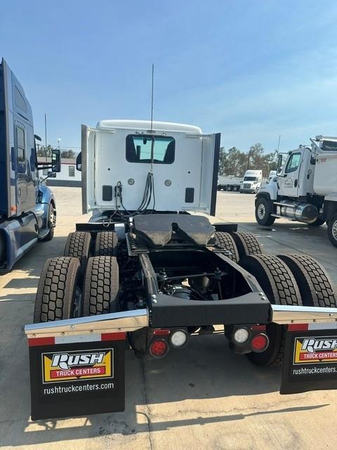 2023 Peterbilt 579-7
