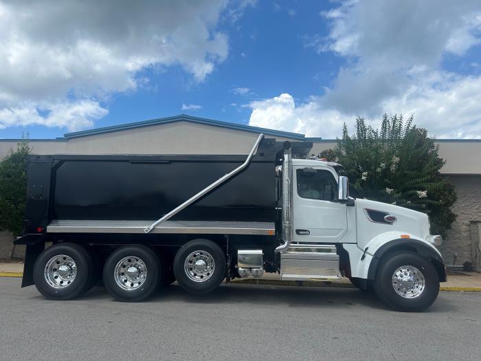 2026 Peterbilt 567-9