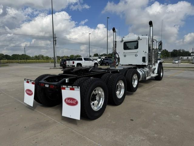 2026 Peterbilt 589-4