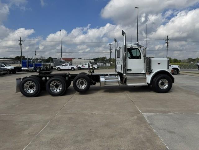 2026 Peterbilt 589-6