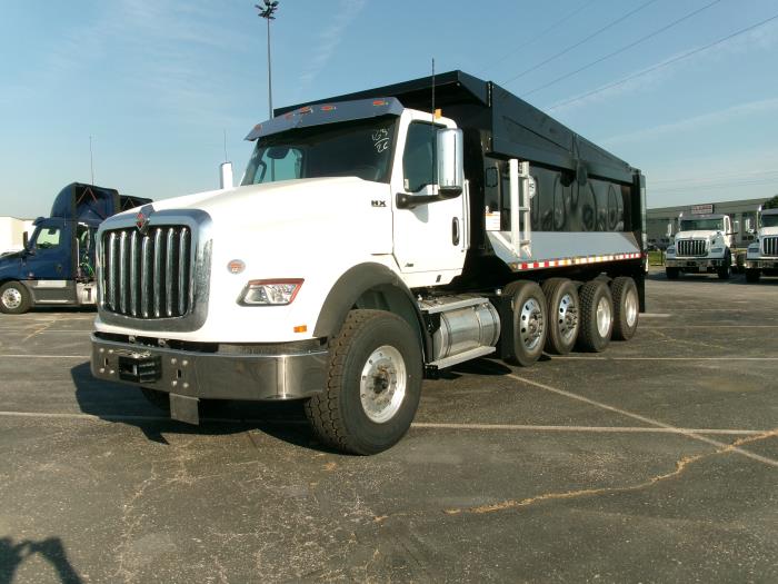 2025 International HX620-0