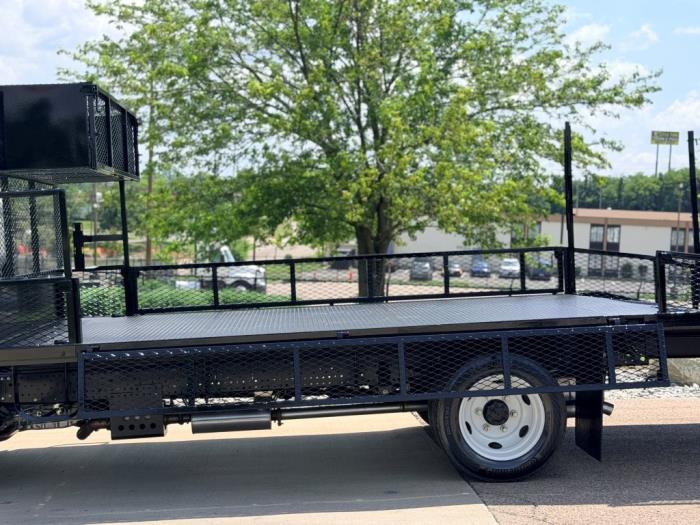 2026 Isuzu NPR-HD-22
