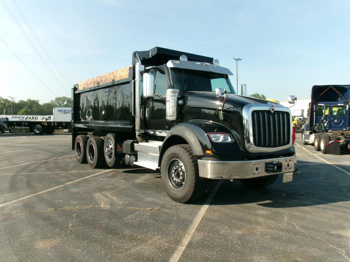2026 International HX620-4