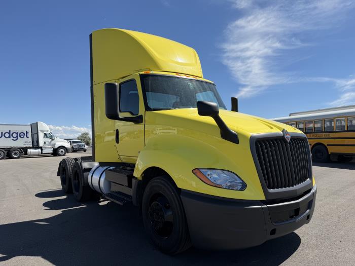 2023 International LT625-6