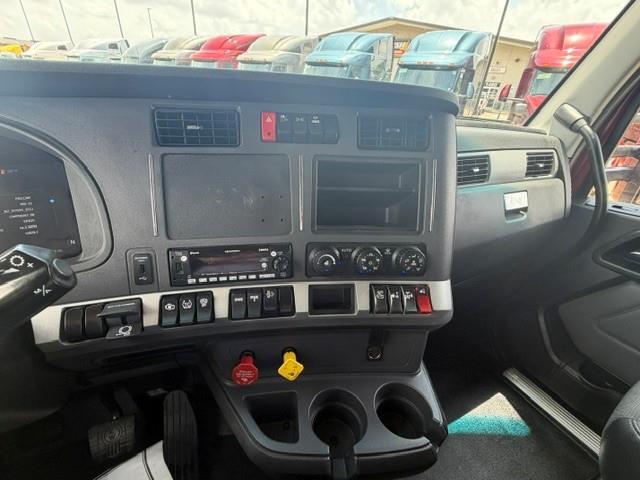 2023 Kenworth T680-54