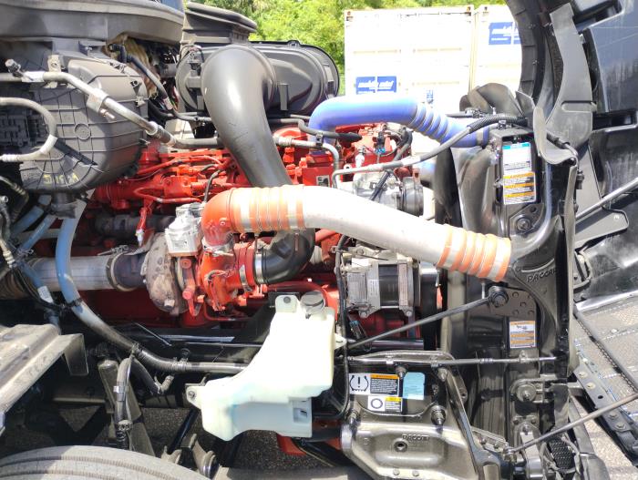 2023 Peterbilt 579-14