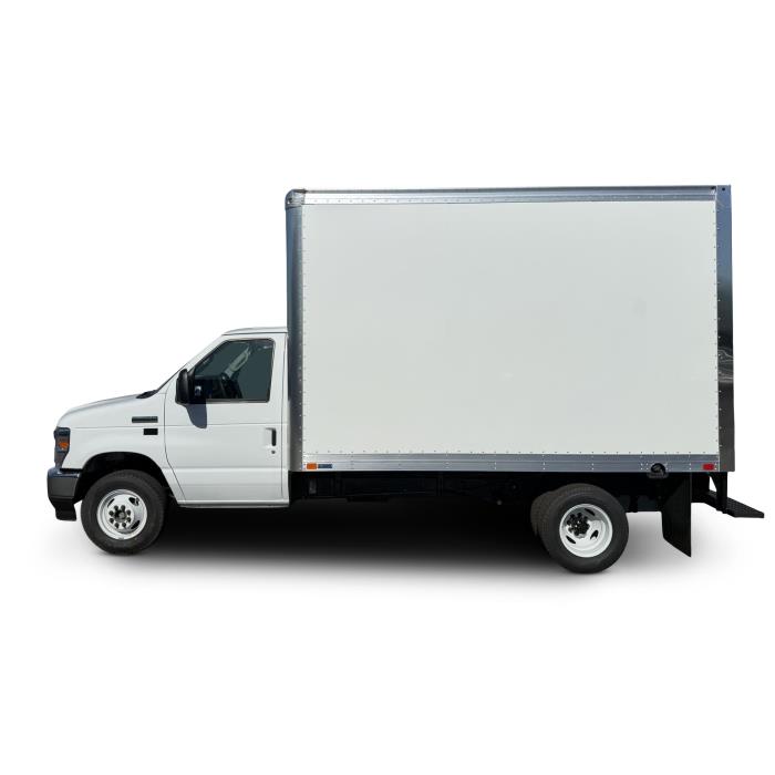2027 Ford E-450-0