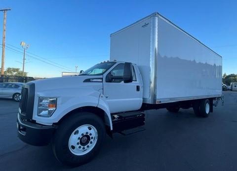 2027 Ford F-650-1