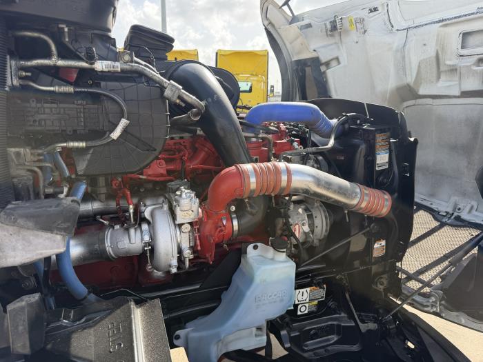 2022 Peterbilt 579-19