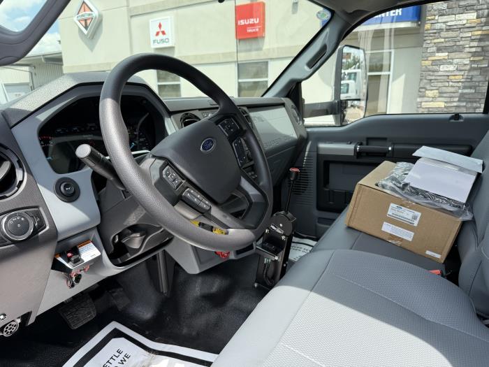 2027 Ford F-750-9