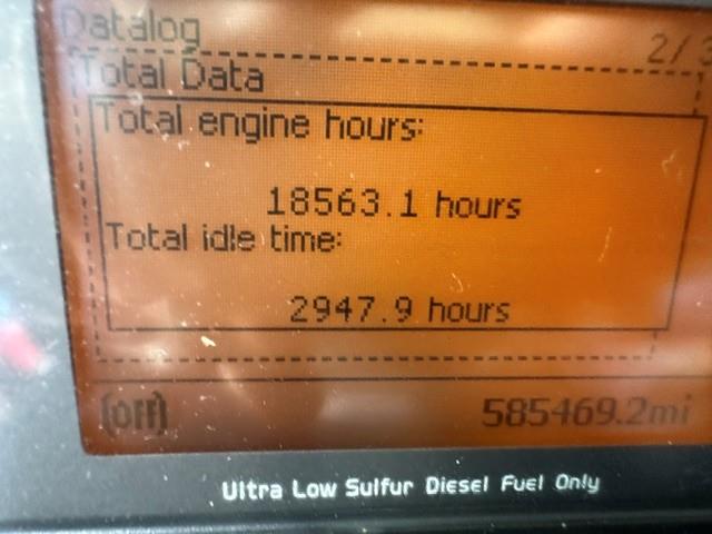2017 Volvo VNL300-8