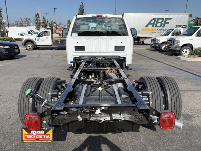 2026 Ford F-550-8