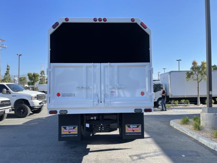 2027 Ford F-750 — photo 3