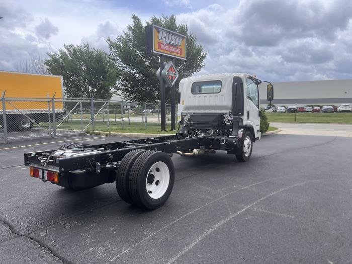2026 Isuzu NPR-HD-5