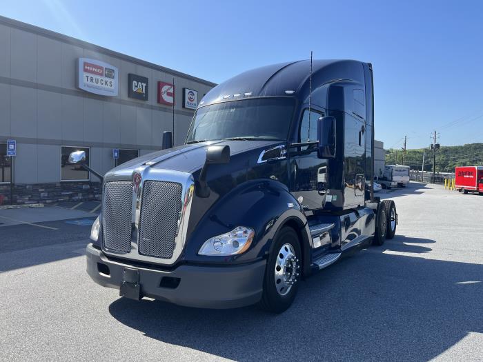2022 Kenworth T680-0