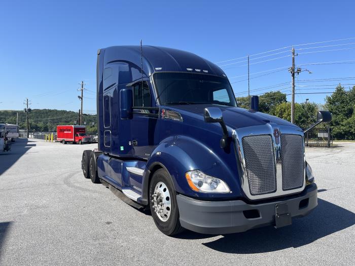 2022 Kenworth T680-2