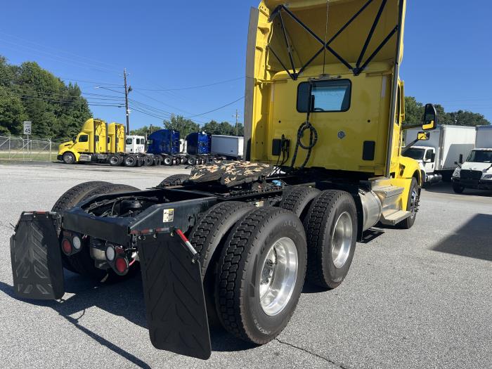 2023 Peterbilt 579-4