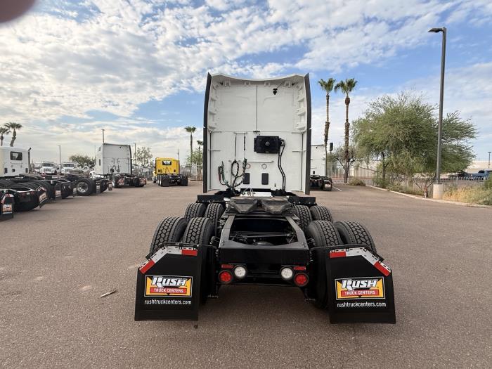 2023 Peterbilt 579-3