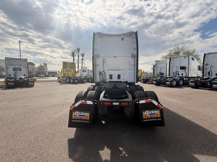 2022 Peterbilt 579-4