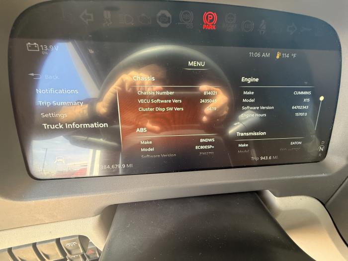 2022 Peterbilt 579-10