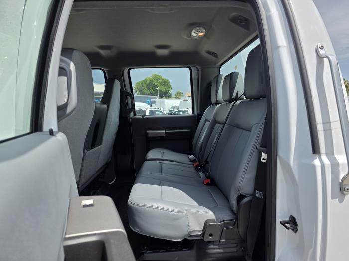 2027 Ford F-750-20
