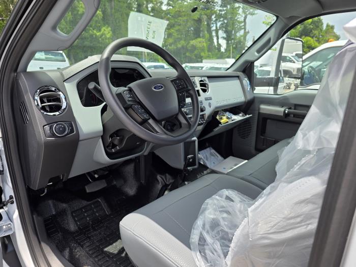 2027 Ford F-750-10