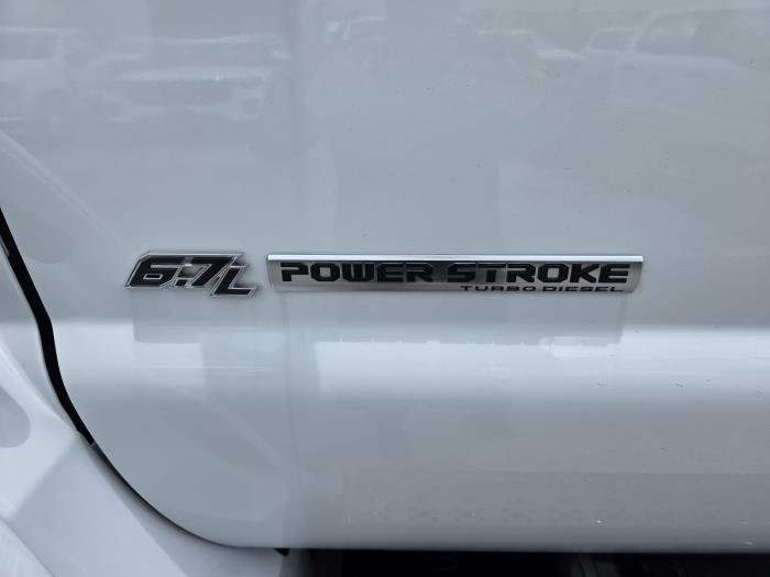 2027 Ford F-750-11